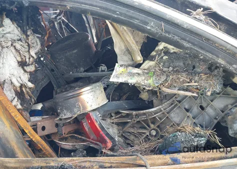 2014 Jeep Cherokee Latitude z USA, uszkodzony, nr VIN 1C4PJLCS6EW154551